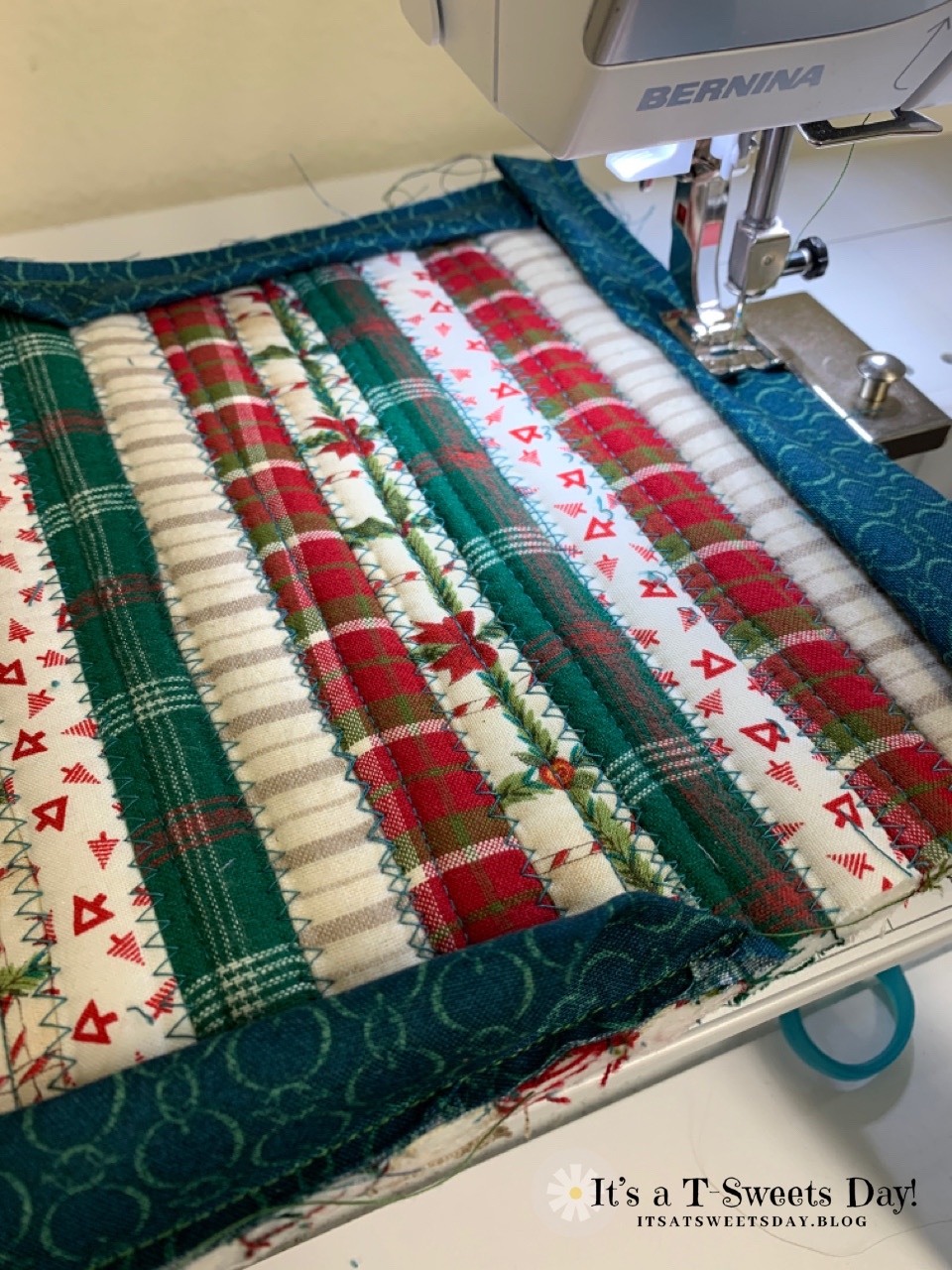 Quilt As You Go Pot Holders – It's a T-Sweets day!